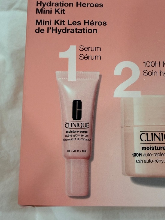 Clinique Hydration Heroes Mini Kit - Pink - Picture 2 of 7